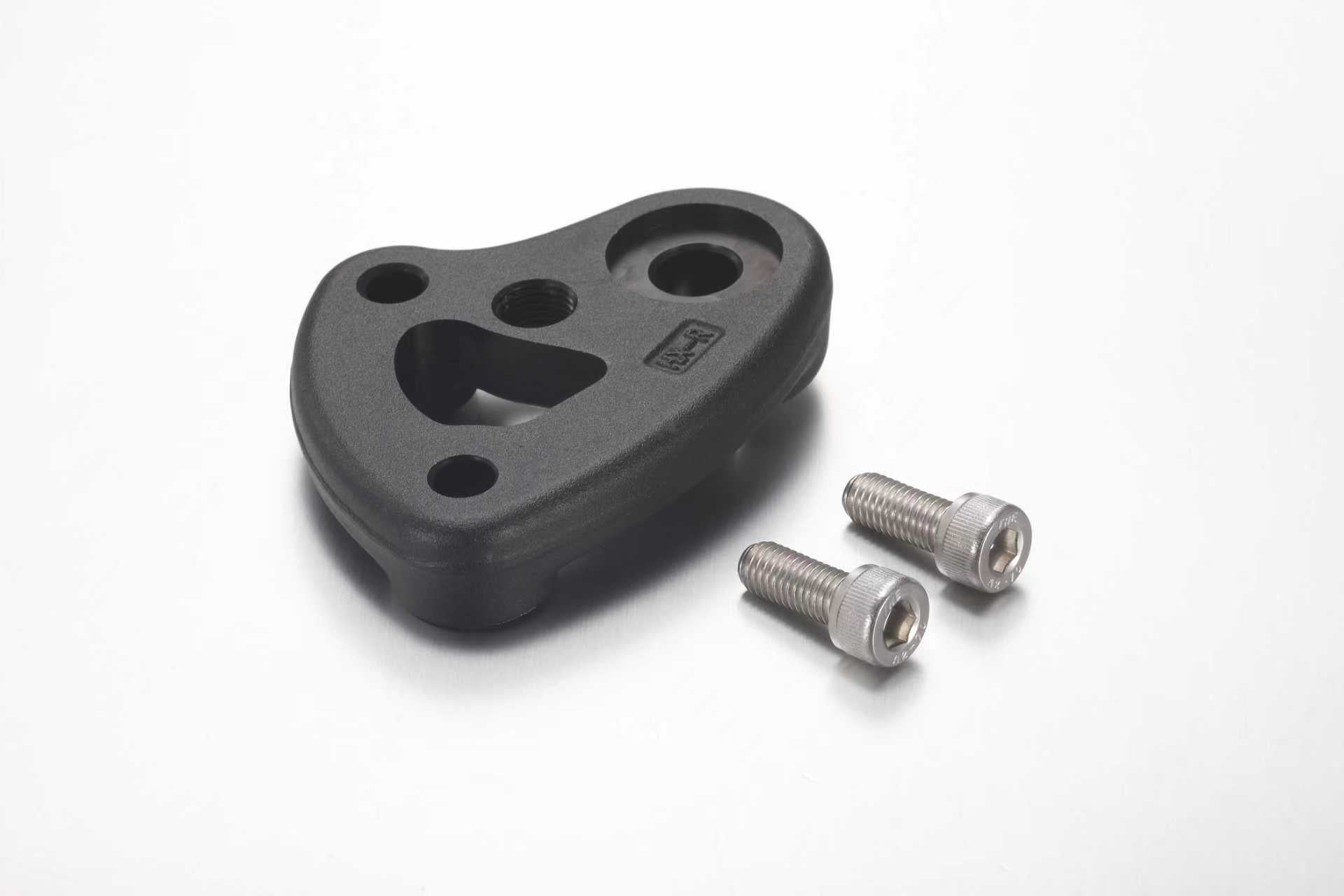 she7960-right-foot-pegs-mounting-bracket-mini image 1